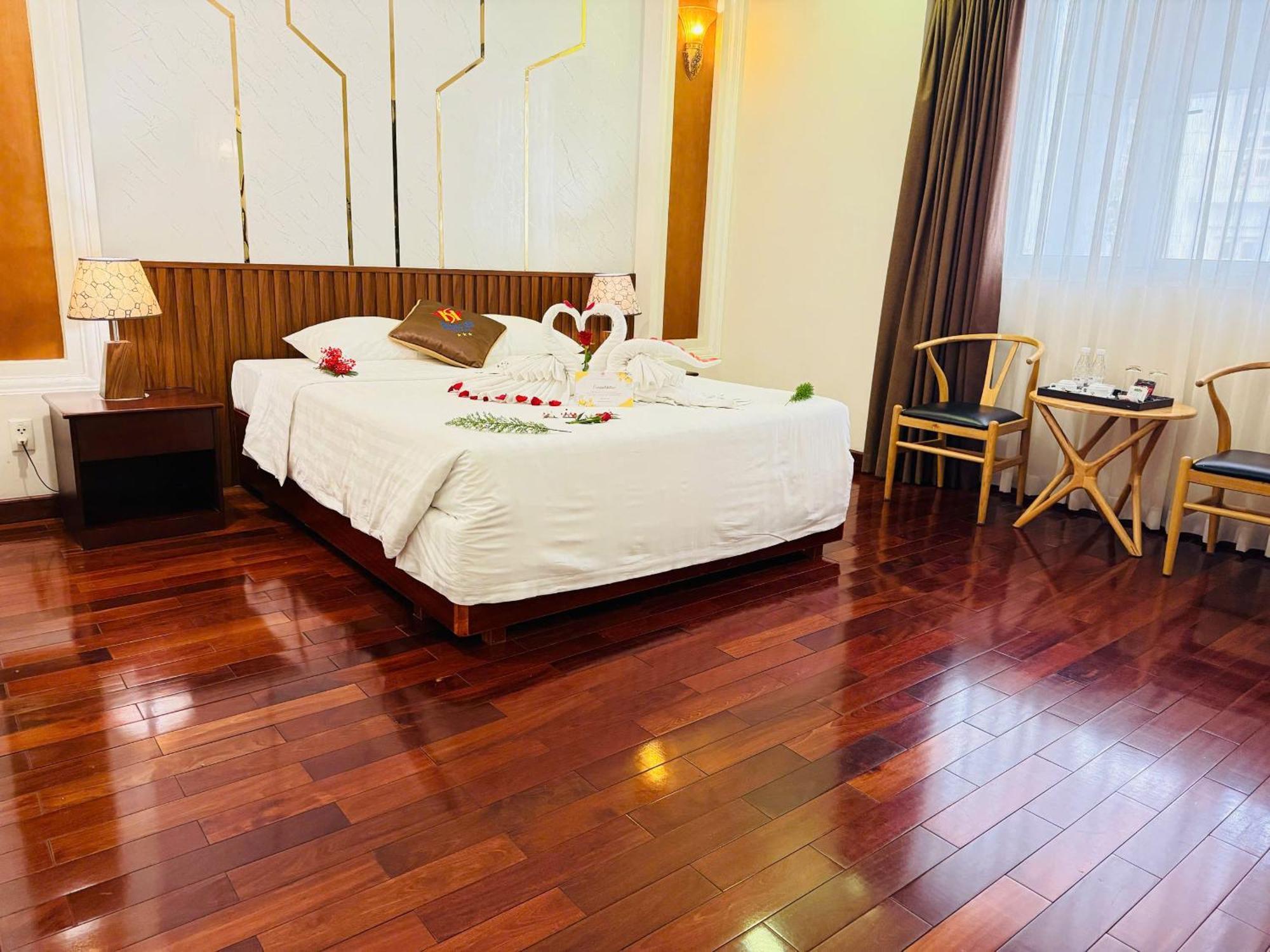 Hotel Huong Sen 3*