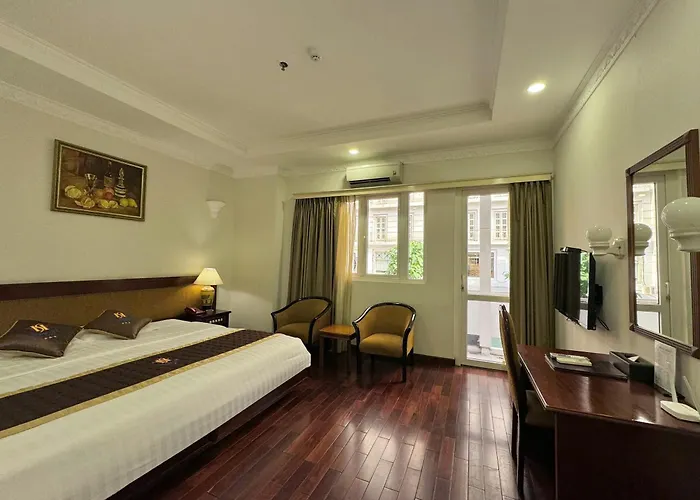 Huong Sen Hotel