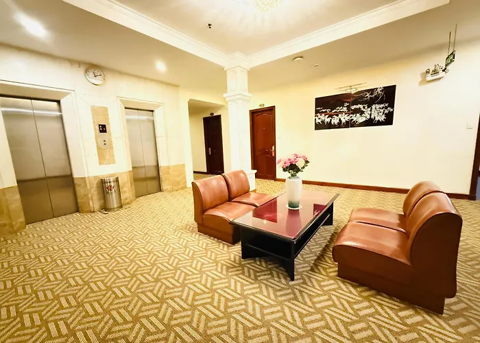 Huong Sen Hotel