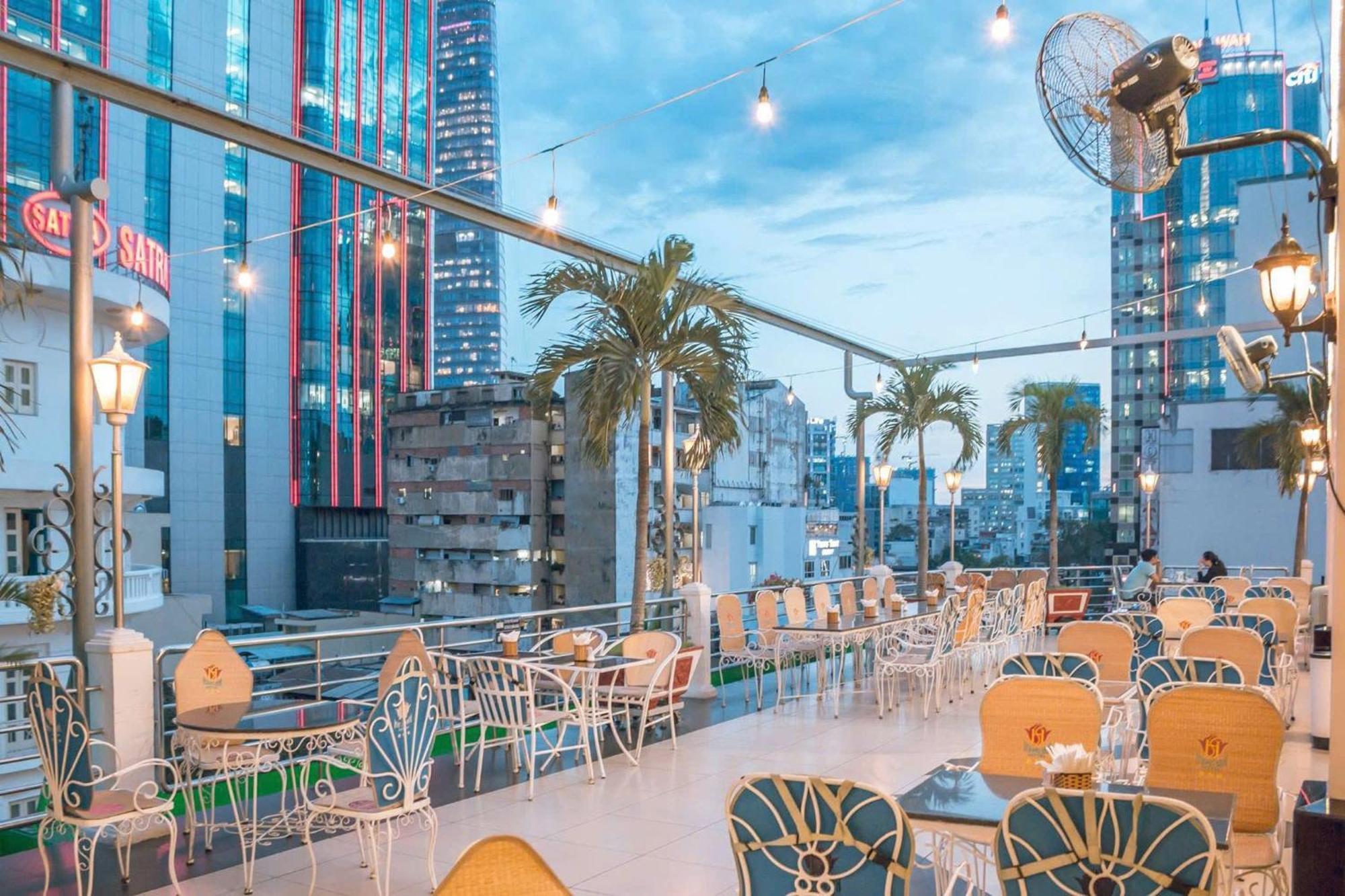 Huong Sen Hotel
