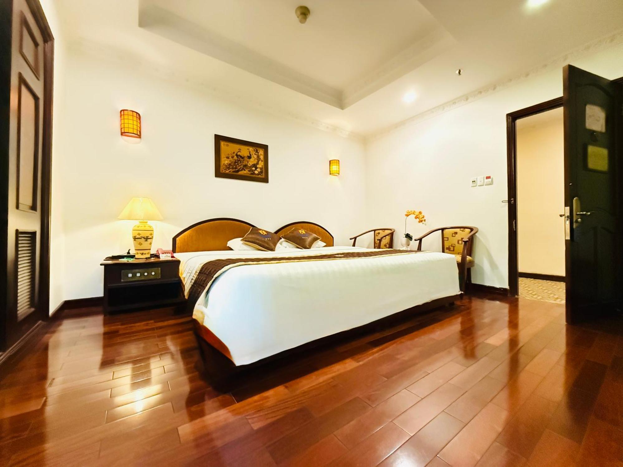 Huong Sen Hotel 3*